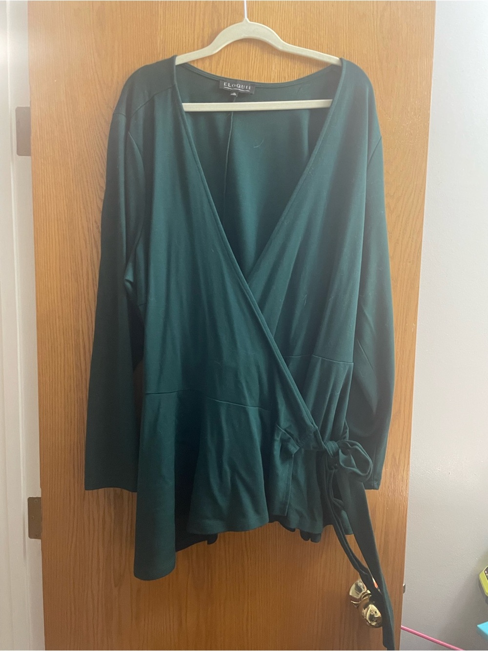 Eloquii Plus Size 28 4x Green Peplum Wrap Tie Waist V-Neck Knit Long Sleeve Top - Picture 2 of 6